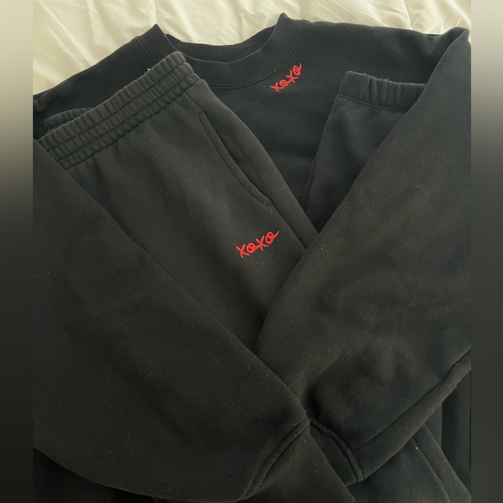Victoria's Secret XOXO Crewneck and Joggers Set